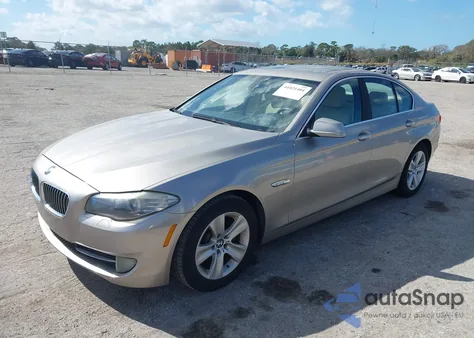 2011 BMW 528I z USA, uszkodzony, nr VIN WBAFR1C55BC746553